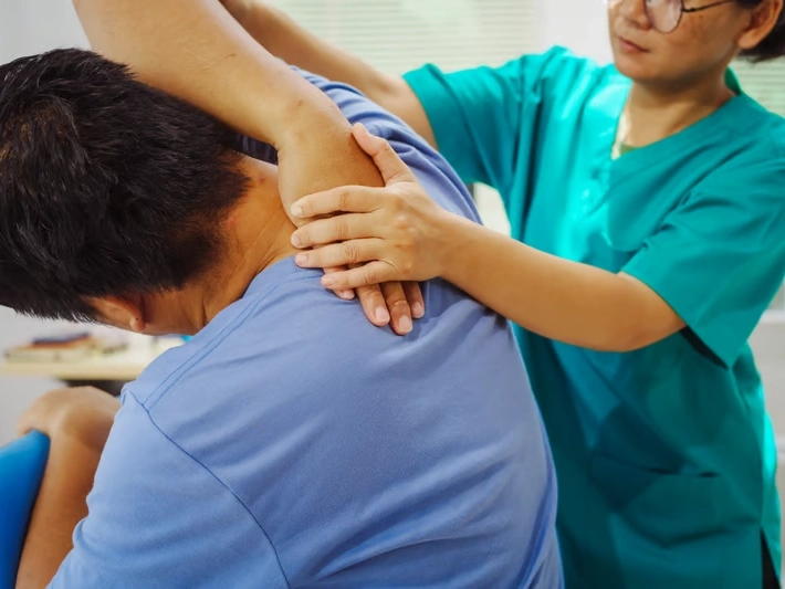 Professional Chronic Pain Management services by Advanced Injury Care Clinic in Brentwood, TN — licensed Chiropractor provider
